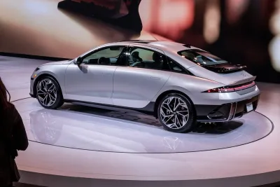 IONIQ 6